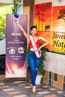 Javelin Palace Hotel - 6