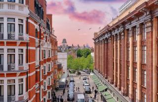 INTERIOR-DESIGN Apartment with TERRACE on Harrods - 4