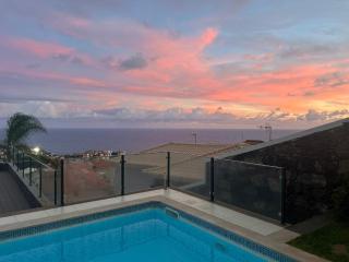 Calma Retreat - Pool & Lodge - 9