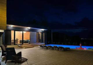 saguramo agaraki - 0