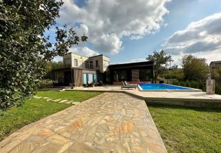 saguramo agaraki - 1