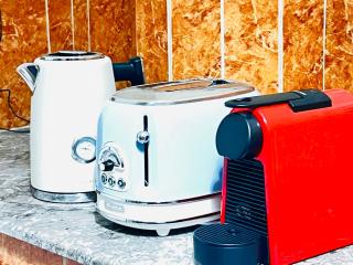 Luxury Marina-View Pent-House - 1