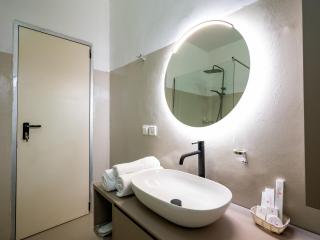 Heliconia Park Hotel and Golf Resort - 9