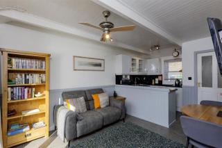 Misty Isles Cottage- Ellenabeich, Easdale, Isle of Seil - 5