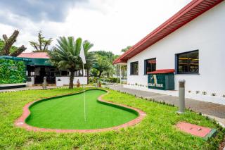 Heliconia Park Hotel and Golf Resort - 2