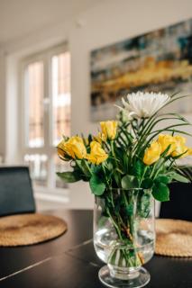 The Kensington Retreat - 1