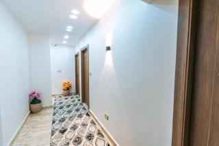 Grass Heaven View Hotel - 4