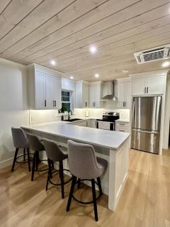 Garagemahal on Glengyle - 2