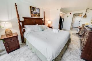 Amazing View Ocean Front Studio Nicely Decorated - Myrtle Beach - 0