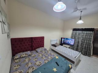 Cozy 1 Private room with netflix - 0