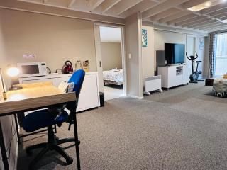 Entire Private Suite 1BR And 1 lounge - 0