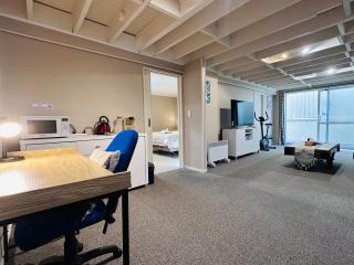 Entire Private Suite 1BR And 1 lounge - 5