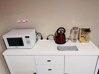 Entire Private Suite 1BR And 1 lounge - 4