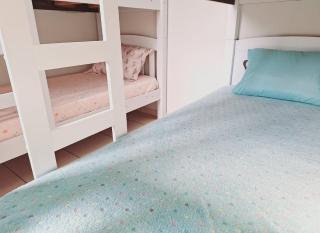 bairro Amambai - sobrado com 5 quartos e 5 banheiros - 9