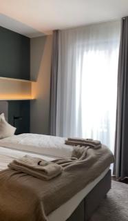 Andermatt Chalet Style Ski Wohnung Zimmer Nur fuer Frauen - 3