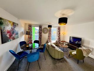 Blueberry Tree Apartment with Balcony by TrainStation - 9