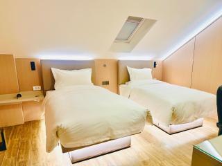 KIMMIY Attic Rooms near Belgrade Airport - 6