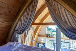 Perch on the Ridge by Waiheke Pure - 7