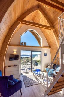 Perch on the Ridge by Waiheke Pure - 3