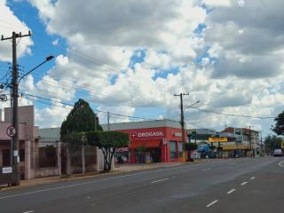 bairro Vila Carvalho - casa grande 4 quartos - garagem para 4 carros - 4