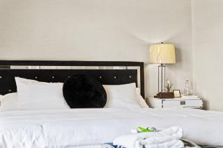 Legends and Masters Iron Suite - 9