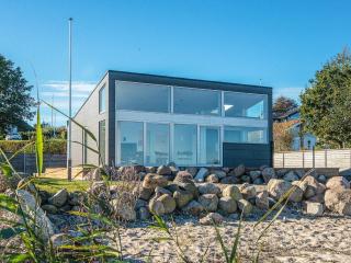 Panoramic Beach Retreat-By Traum - 9