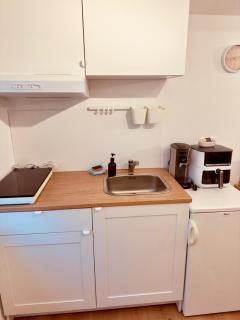 Traumhaft modernes Zimmer mit 2 Einzelbetten Gemeinschaftsbad- WC - 3