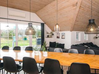 Luxury Retreat with Pool - By Traum Ferienwohnungen - 5