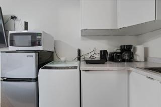 Renovated North Vancouver Gem - 5