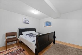 Renovated North Vancouver Gem - 1