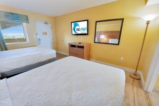 Top Floor, Direct Oceanfront Views - Heated Pools! - 1