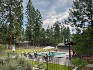 Beautiful Bend Retreat - Meredith Lodging - 7