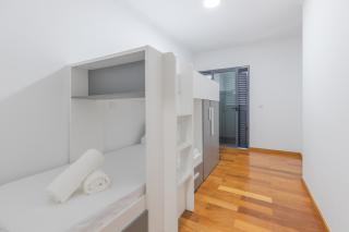 Sea View Apartment - 6