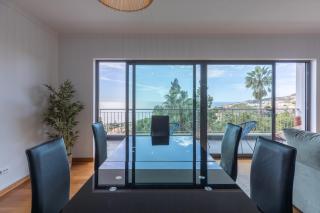 Sea View Apartment - 5