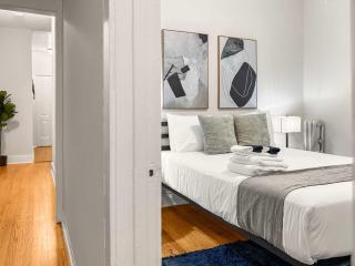 3BR Roomy Retreat Sleeps 6 - Newgard 2S - 4