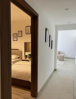 Sunlit Comfort-Designer Flat In Privado Madianty - 1