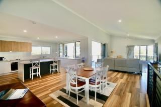 158 The Esplanade - Woodgate - 8