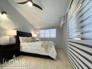 EcoMar Rentals: Villa - 2