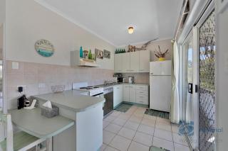 1/19-21 Pepperina Court - Woodgate - 2