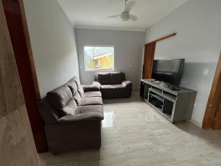 Casa completa perto da Praia Grande e centro - 9