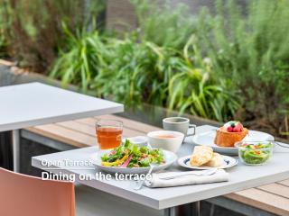 sequence SUIDOBASHI - Tokyo - 6