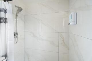 Near Safari & Beach - Backyard Games - AC - Pet OK - 9