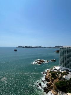 Hermosa Suite a Pie de Playa en Acapulco - 6