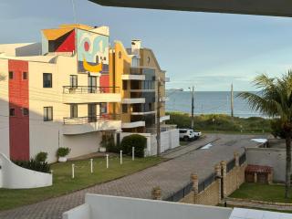 PRAIA DE 4 ILHAS Apartamento De 1 Quarto a 50M Praia Com Vista - 2