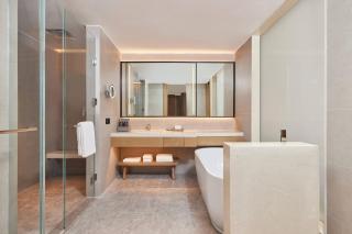 Courtyard by Marriott Jiuzhaigou - 1