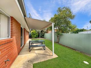 Suburban Bliss - Elegant Villa 1 - 1