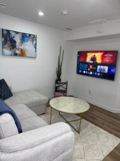 Serenity Suite 3603 - 6