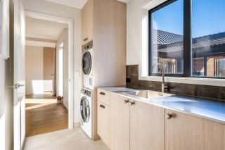 Architectural Alpine Escape - 9