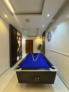 luxe 2 bedroom with snooker board- ikate lekki - 2