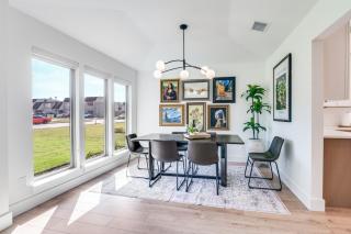 The Goph Getaway 4B 2B Duplex KING Pet Friendly - 4